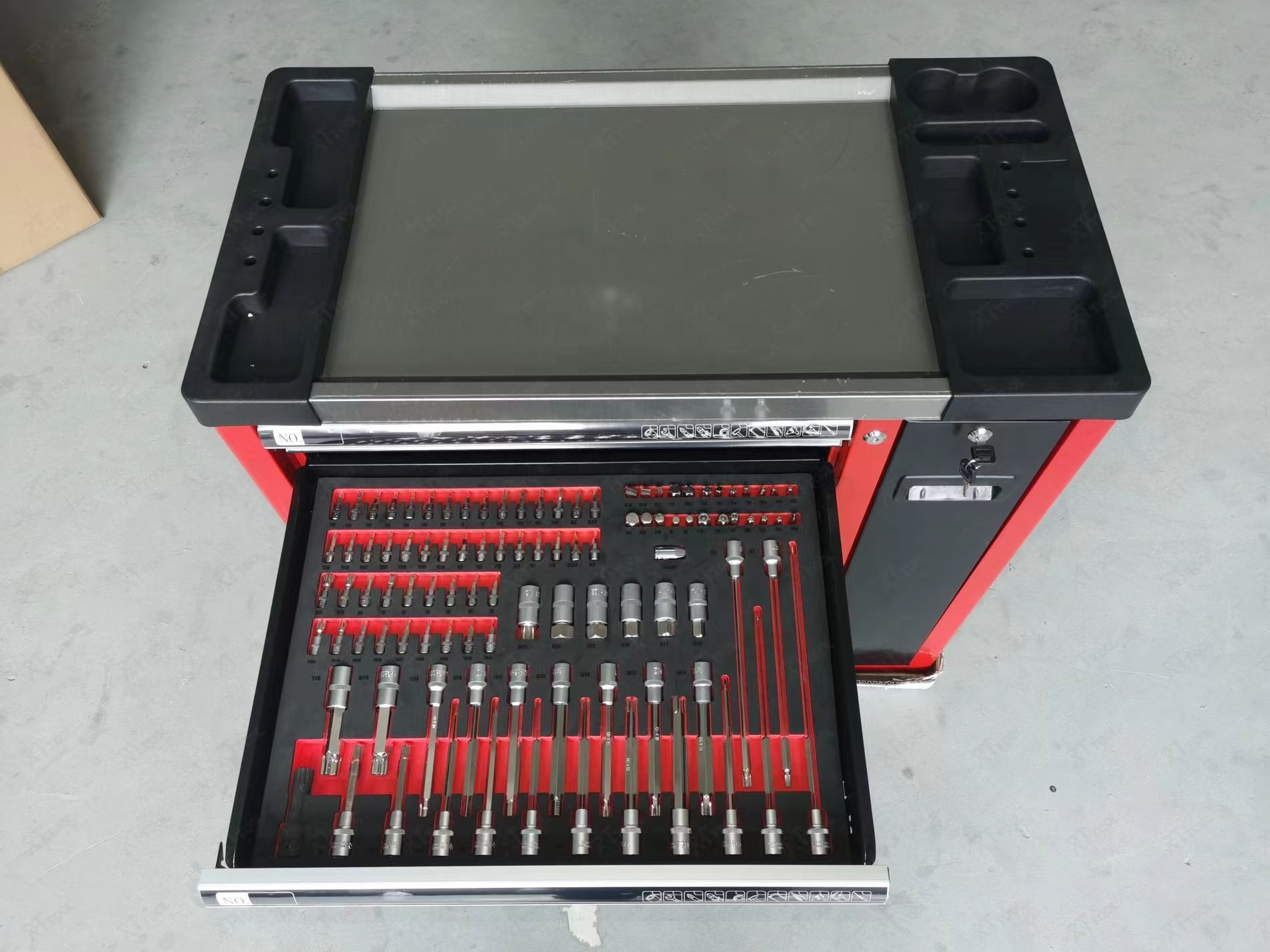 RTTOOL 266点入りプロ仕様車両工具セット、各種ツール - Workshop Tools Price のレビューと価格